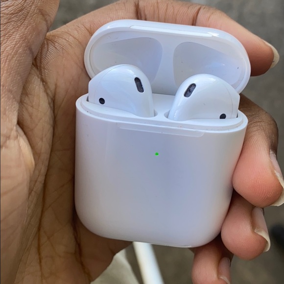 Airpods
